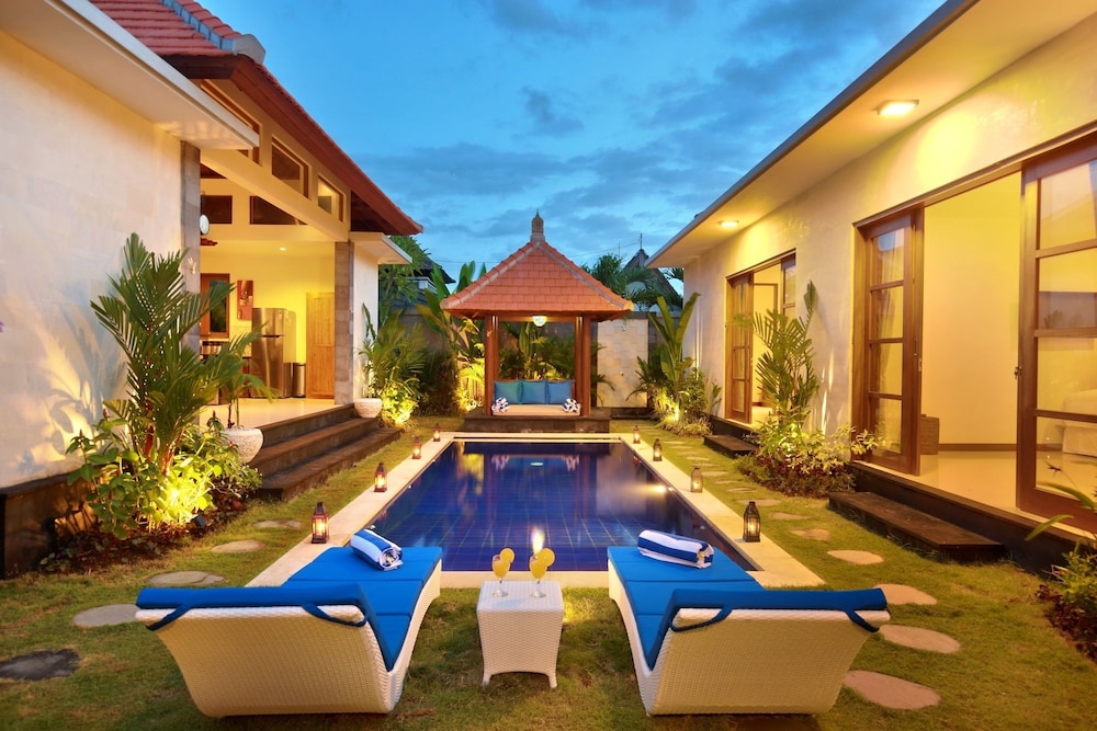 Nicola Villa Seminyak Beachside — 4-Star Luxury Hotel in Seminyak, Indonesia