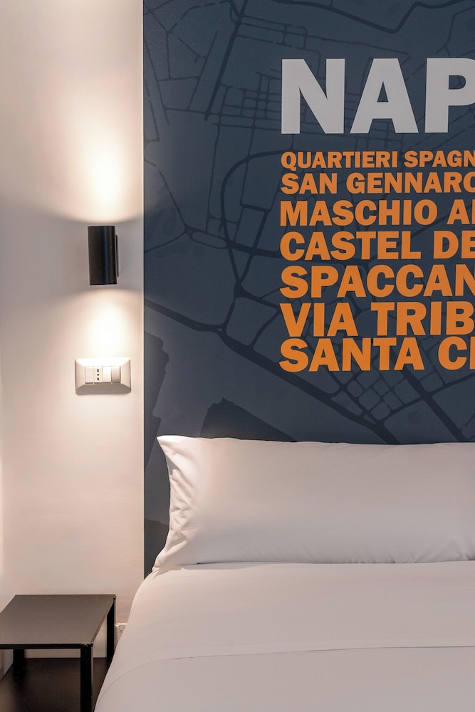 Sweet Sleep Studios - carbon neutral hotel in Naples