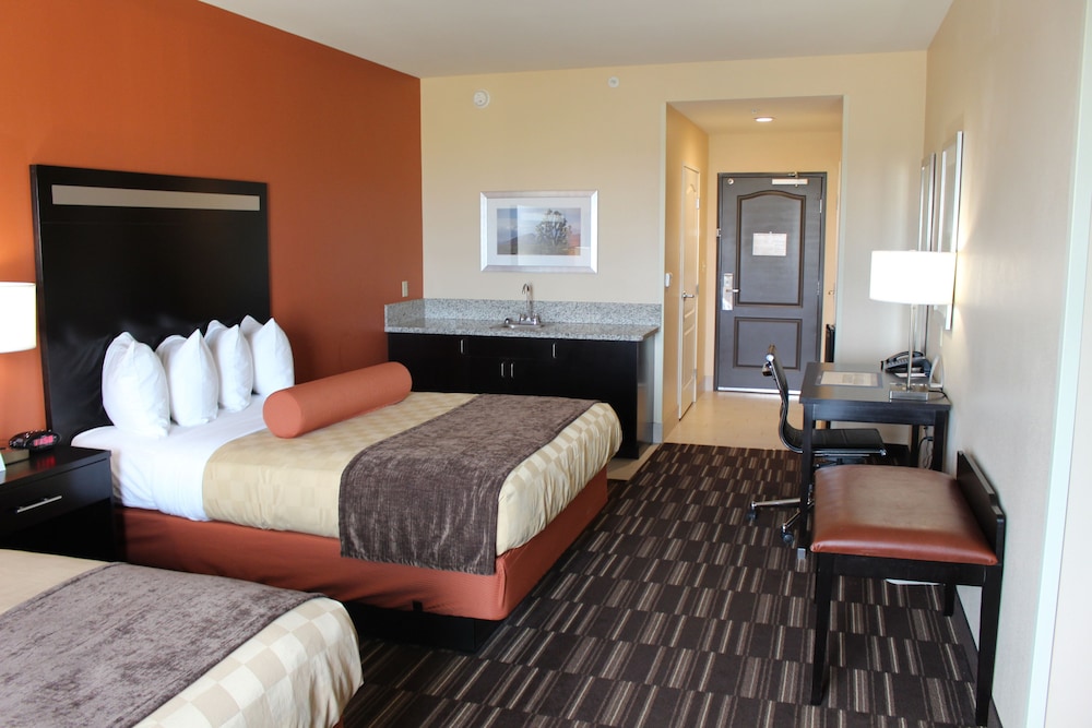 Wyndham Garden Lancaster CA - photo 10