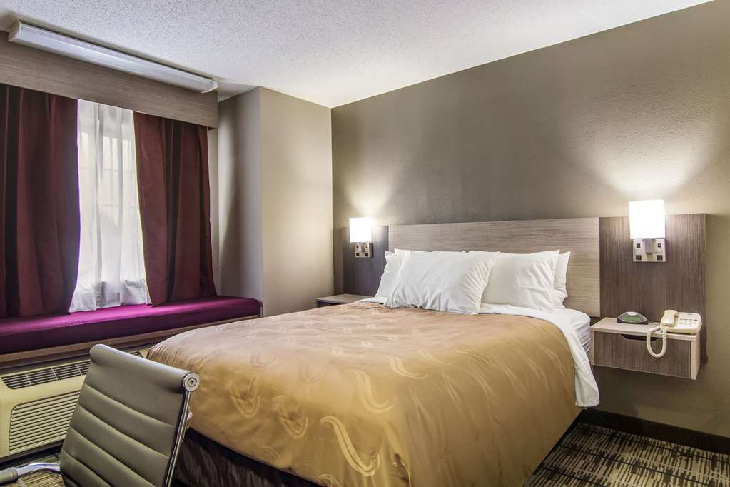 Quality Inn & Suites Grove City Outlet Mall - photo 16