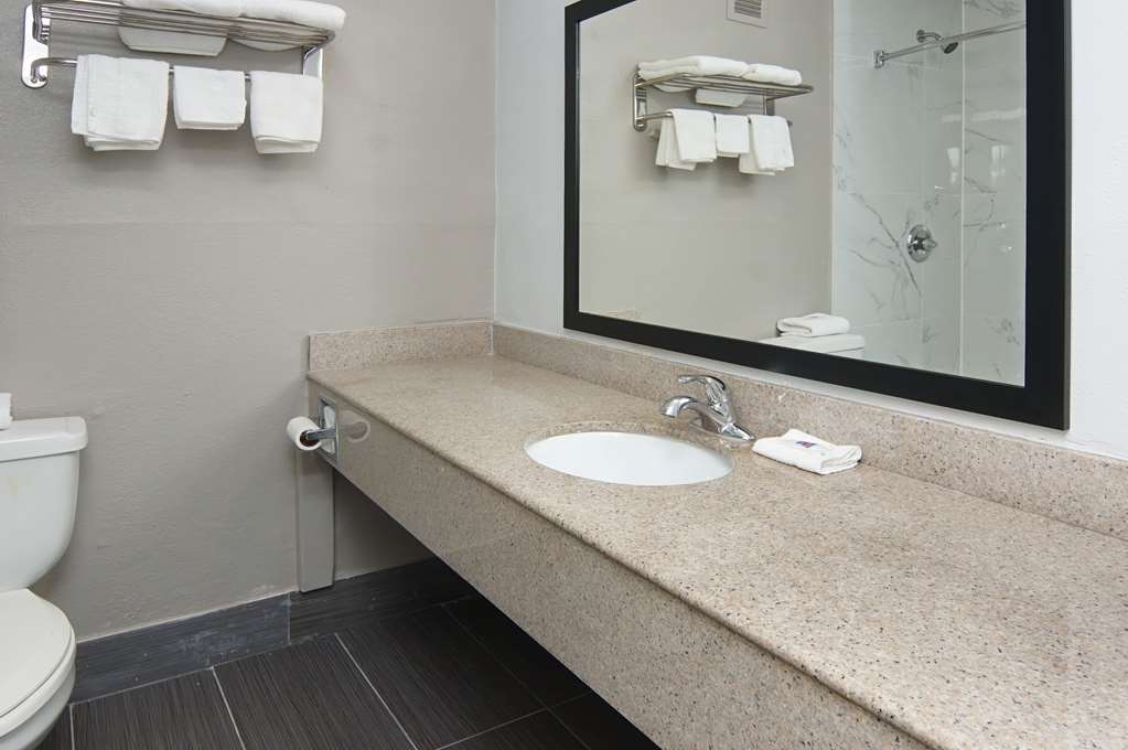 Motel 6 Fort Worth TX Downtown East - photo 9