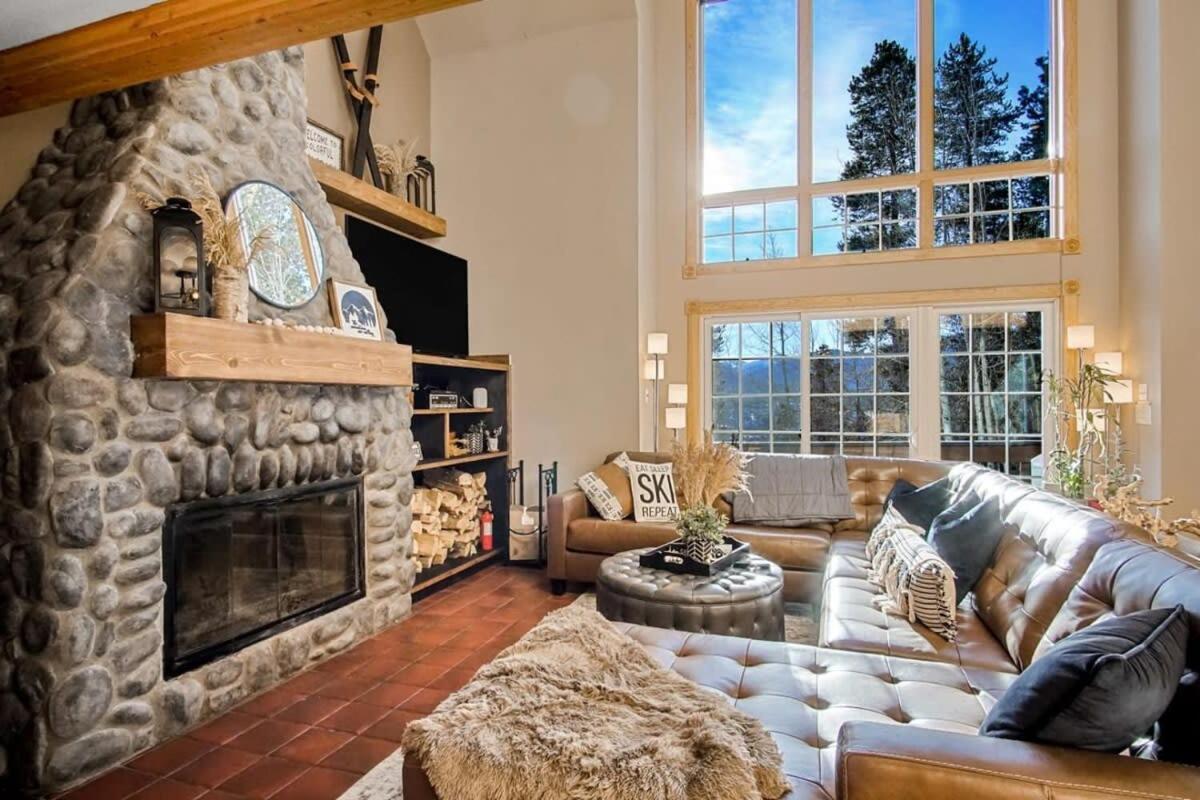 9 BDR Close to Main Street with Secluded Hot Tub in Breckenridge, United States
