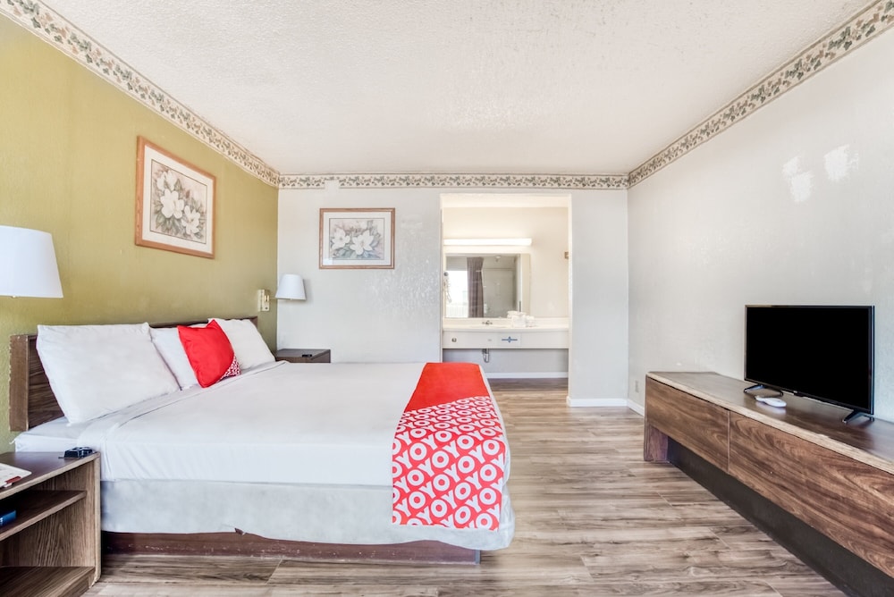 OYO Hotel Brownwood Hwy 67 - photo 7