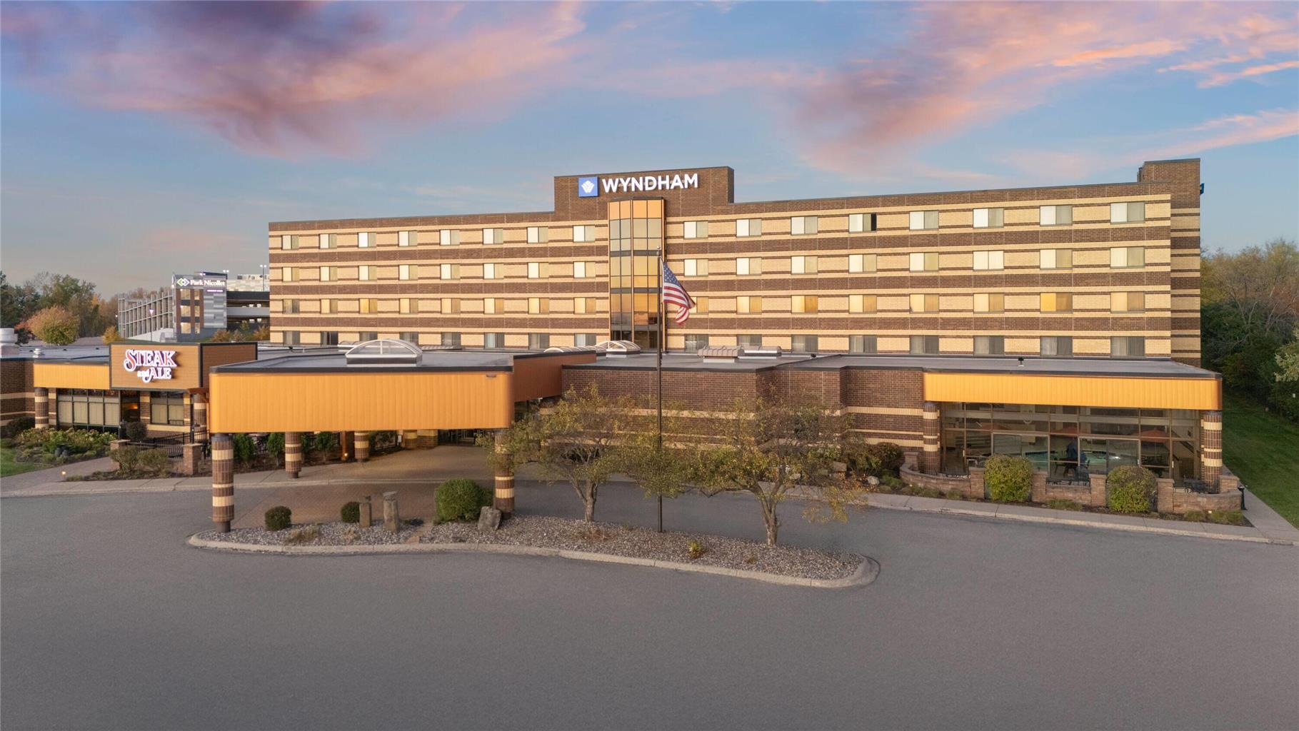 Wyndham Minneapolis South Burnsville - photo 6
