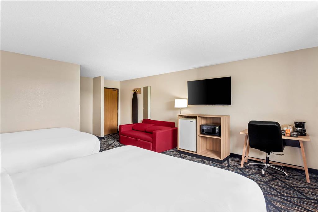 Quality Inn & Suites Howe Sturgis - photo 22