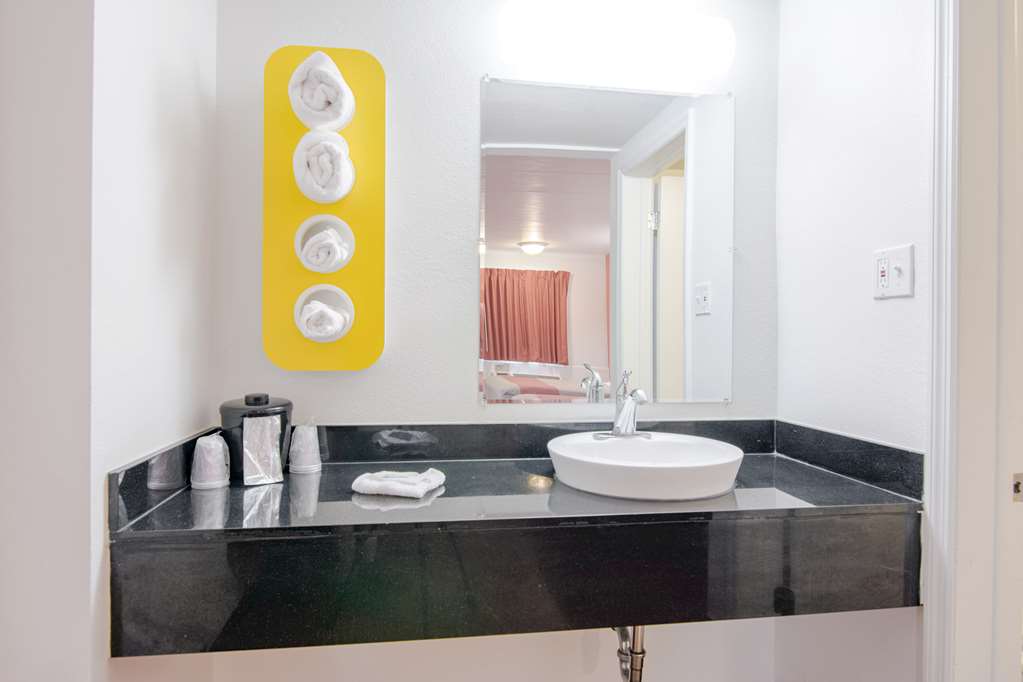 Motel 6 Glassboro NJ Rowan University - photo 19