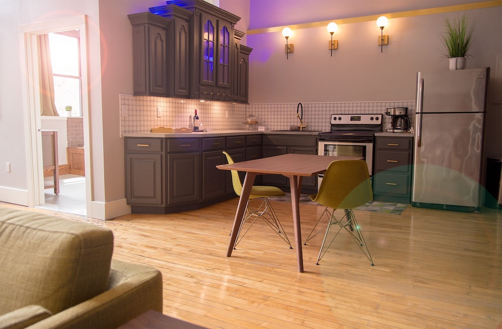School 31 Lofts at Colors Studios - photo 83