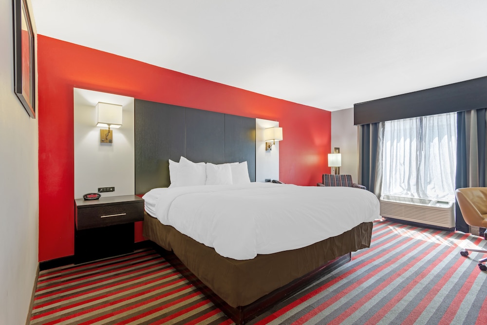 Comfort Inn & Suites Carrollton - photo 11