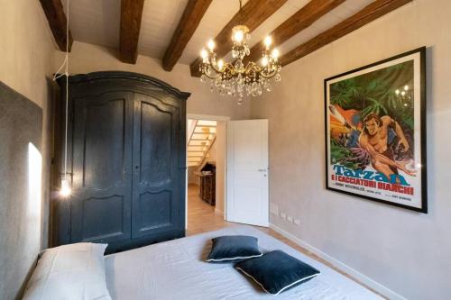 Croix 1541 Cir 0198 — 4-Star Luxury Hotel in Aosta, Italy