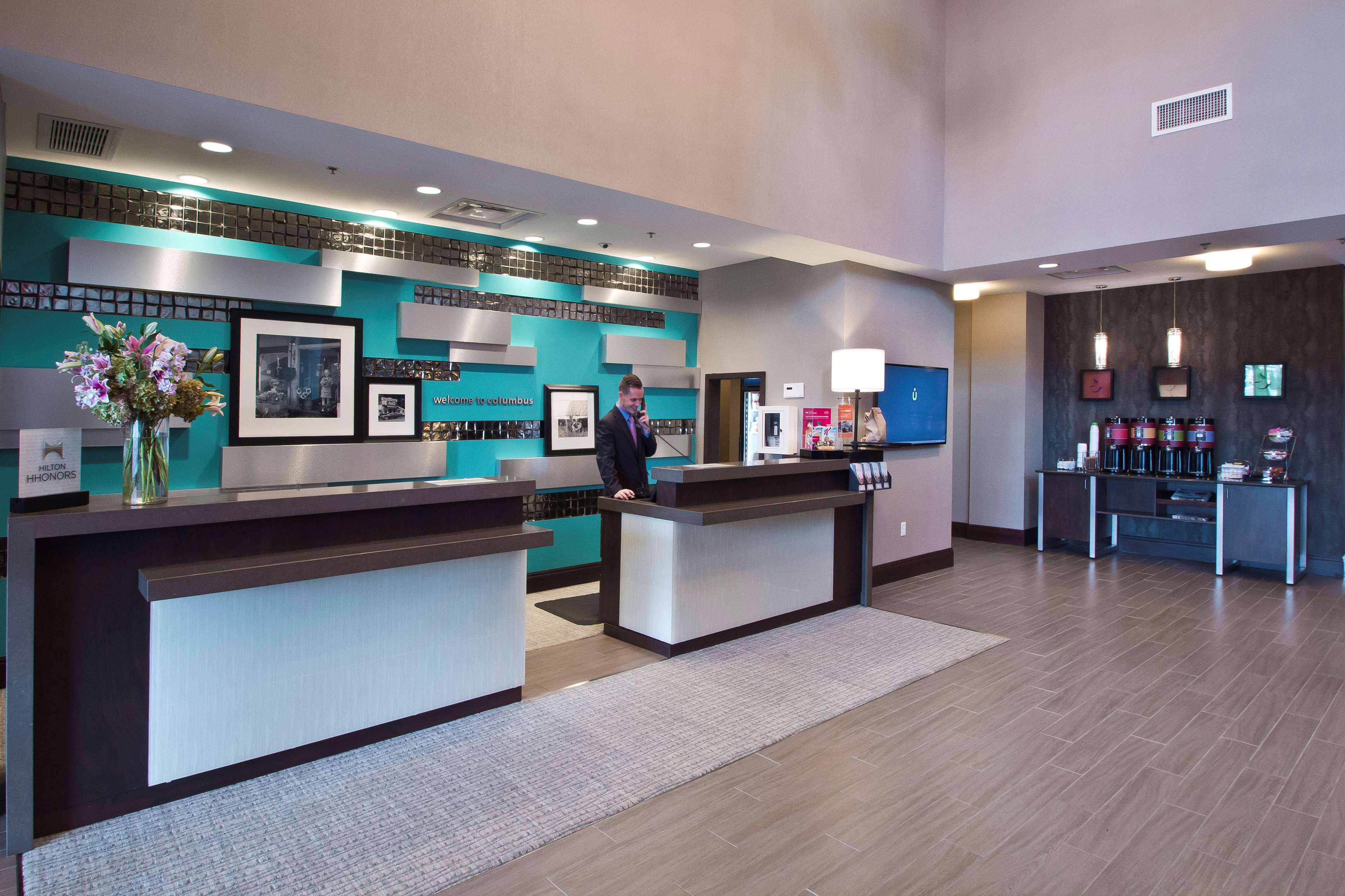 Hampton Inn & Suites Columbus University Area - photo 17