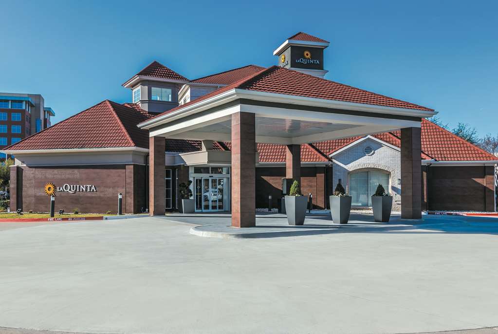 La Quinta Inn & Suites by Wyndham Dallas Plano West - featured photo