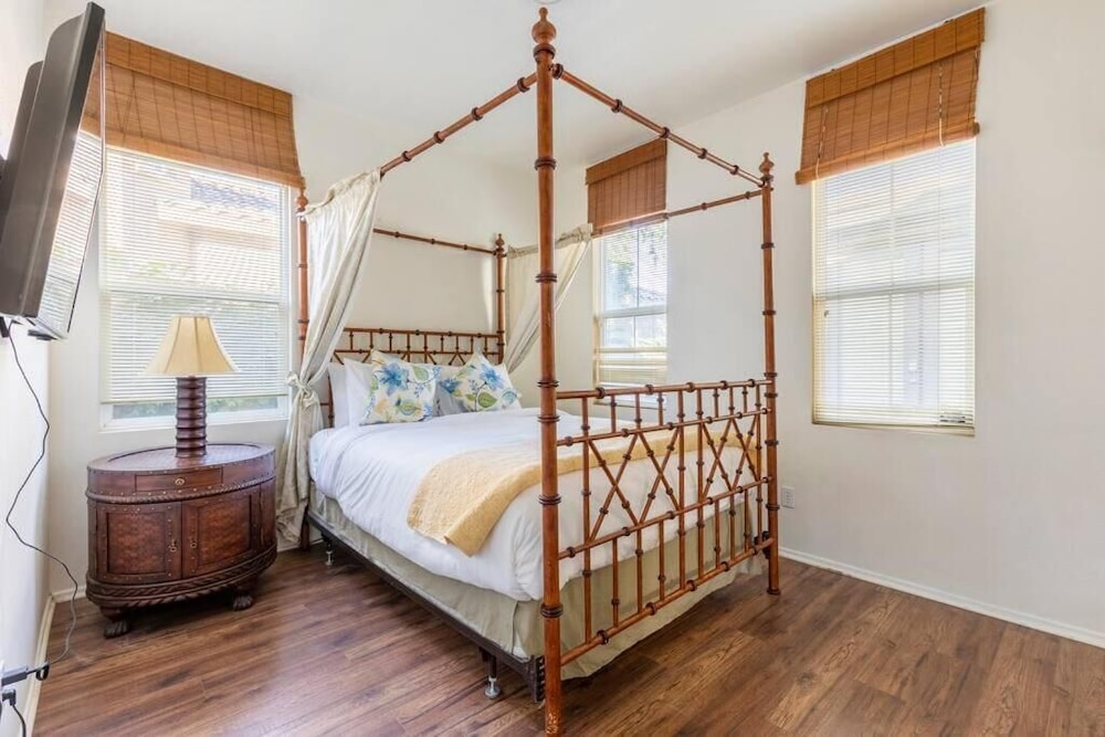 Coachella and Stagecoach Festival Home 5 mins to Empire Polo Festival Ground — 4-Star Luxury Hotel in Indio, United States