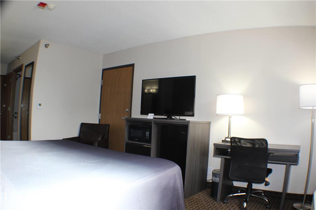 Super 8 by Wyndham Gardner - photo 11
