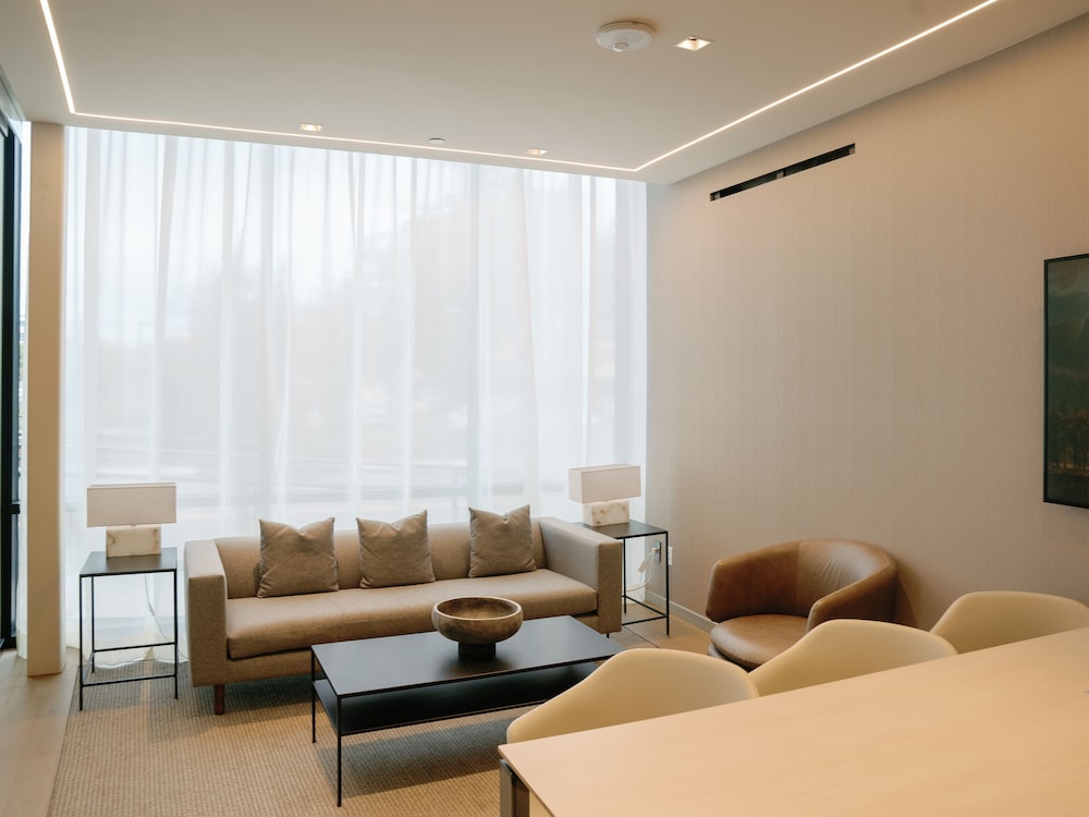 AC Hotel by Marriott Sunnyvale Moffett Park - photo 5