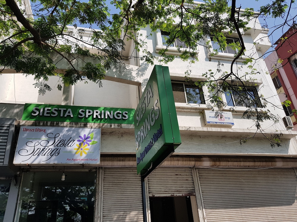 Siesta Springs - last minute hotel in Pune