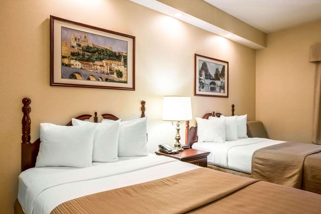 Quality Inn Greeneville Tusculum - photo 10