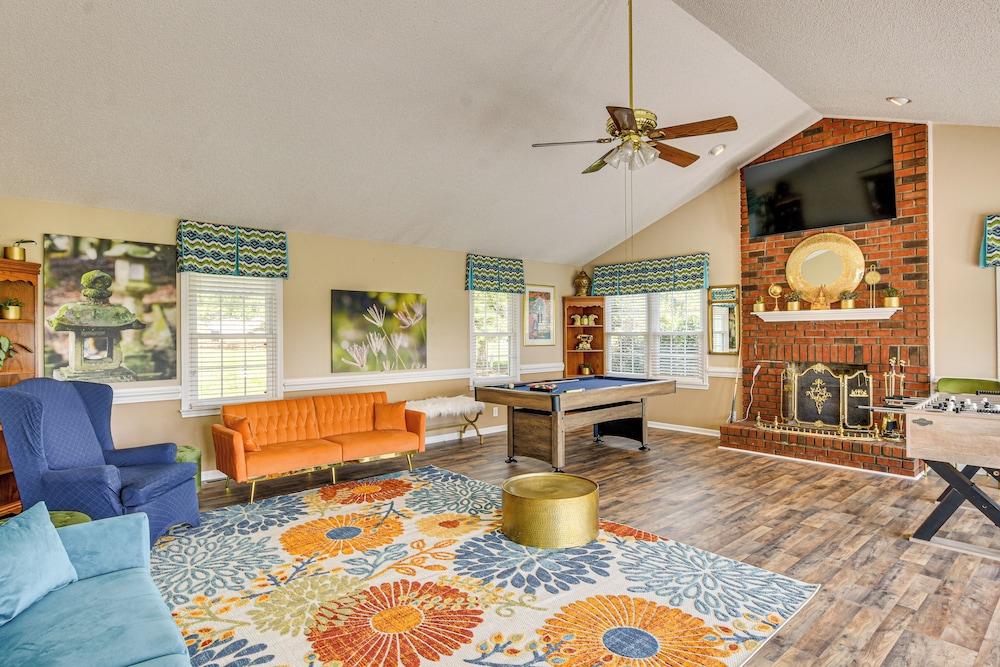 78 Acre Retreat Near Campbell U Fish Play Relax — hotel in Benson