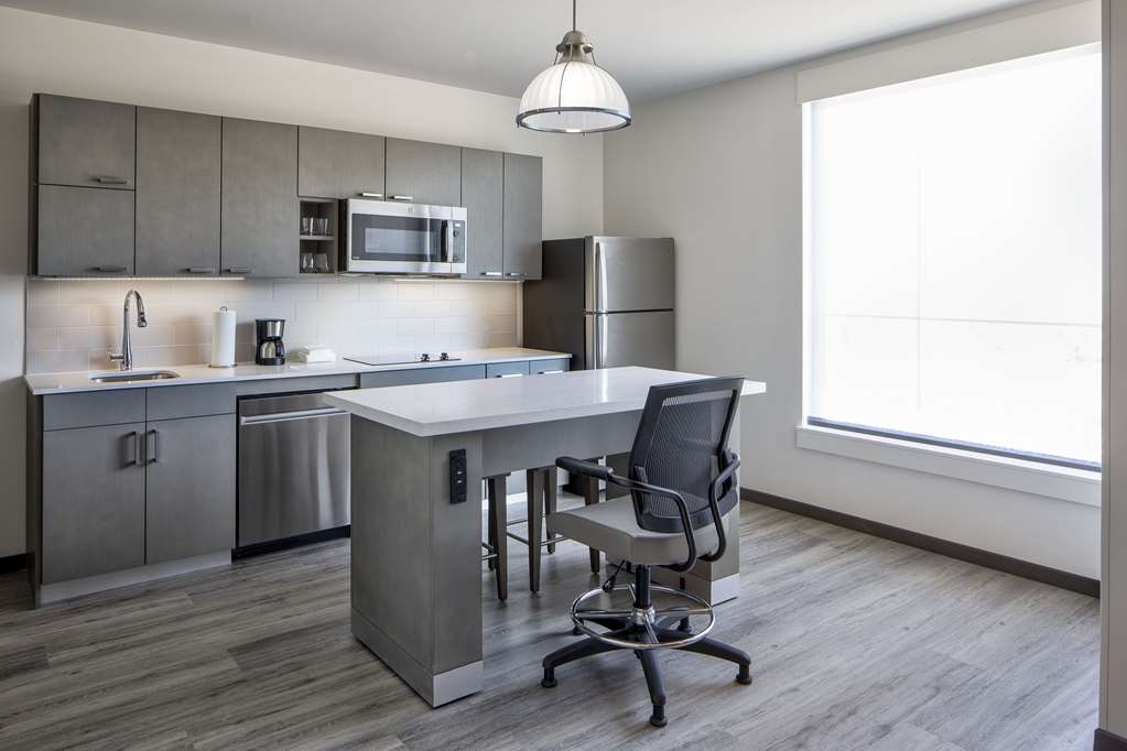 Hyatt House Denver Aurora - photo 13