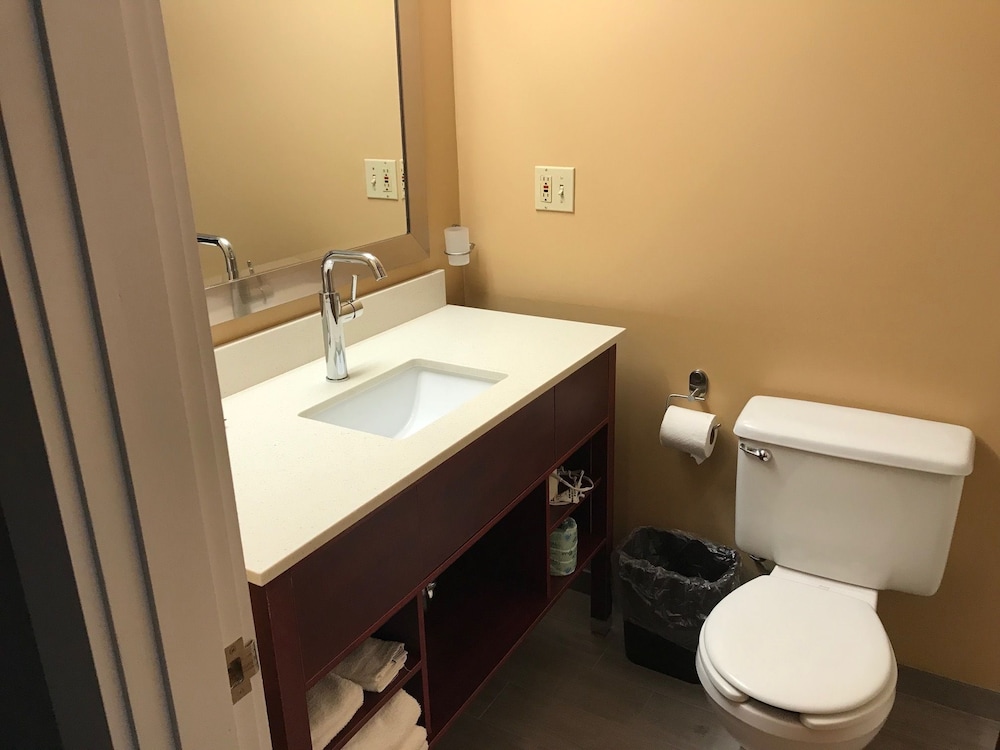 Inn at Portland - photo 21