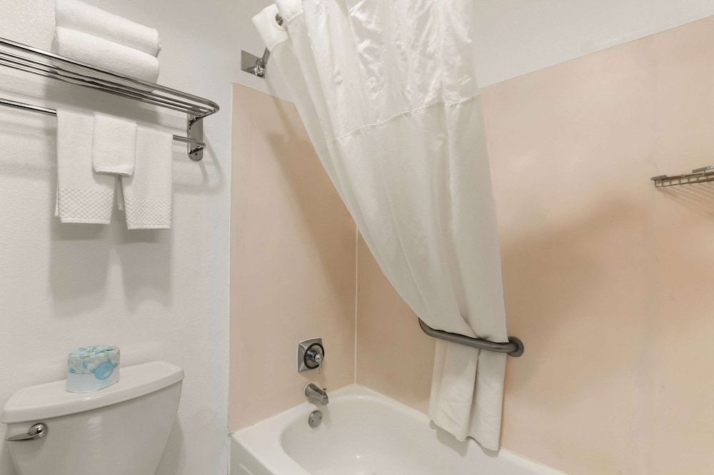 Quality Inn Cheyenne I 25 South - photo 22