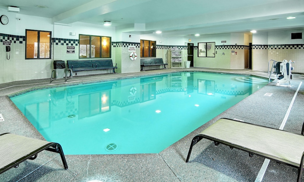 Phoenix Inn Suites Albany - photo 21