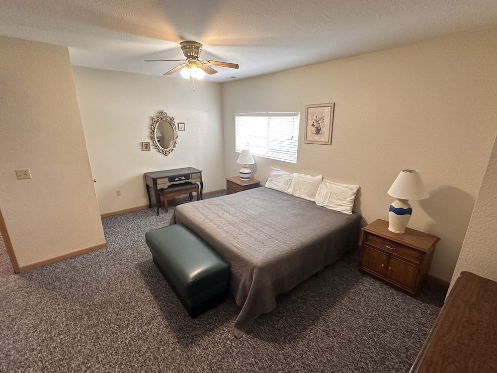 Alhonna Resort LLC - photo 30