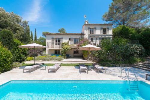 La Clairiere - carbon neutral hotel in Valbonne