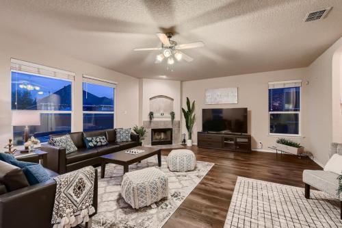 Lxry 4 BR near attrns — 4-Star Luxury Hotel in San Antonio, United States