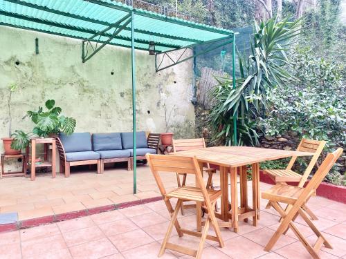 CasaViva Bilo with patio in Genova San Teodoro — 4-Star Luxury Hotel in Genoa, Italy