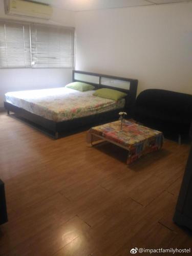 Thailand Taxi Apartment Hostel in Pak Kret, Thailand