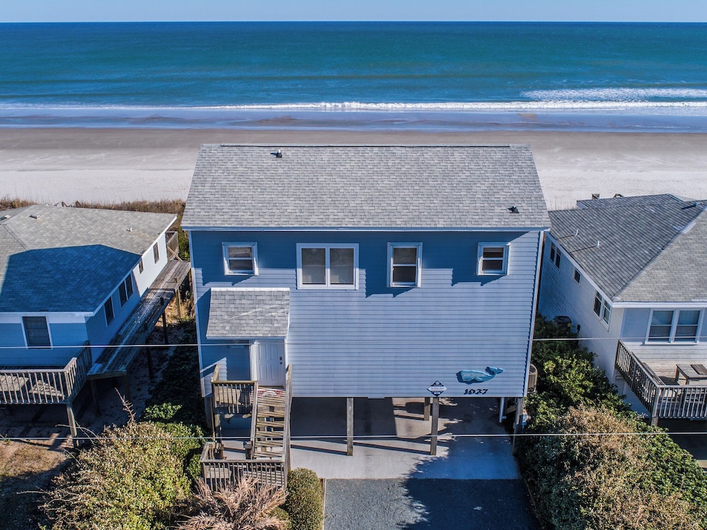 Sweet Surrender - carbon neutral hotel in Santa Cruz