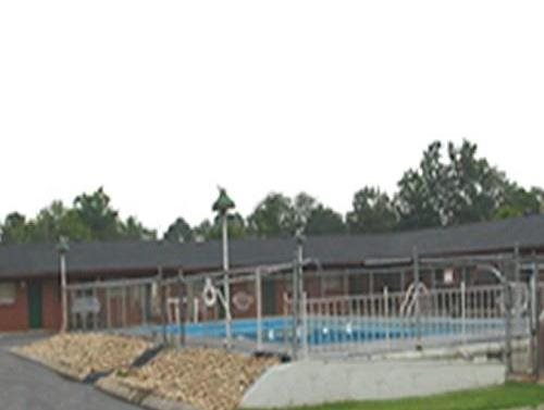 Scottish Inns Mcminnville - carbon neutral hotel in Mcminnville