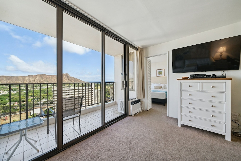 Tower 1 Suite 3007 Qqs - photo 27