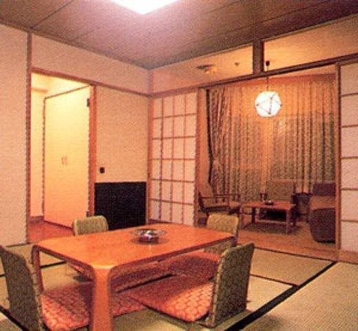 Hashimoto Hotel in Shibukawa, Japan