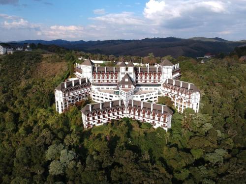 Apartamento com vista nas montanhas Home Green Home — 4-Star Luxury Hotel in Campos Do Jordao, Brasil