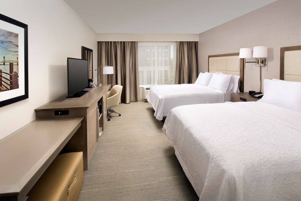 Hampton Inn by Hilton Wilmington Downtown - photo 16