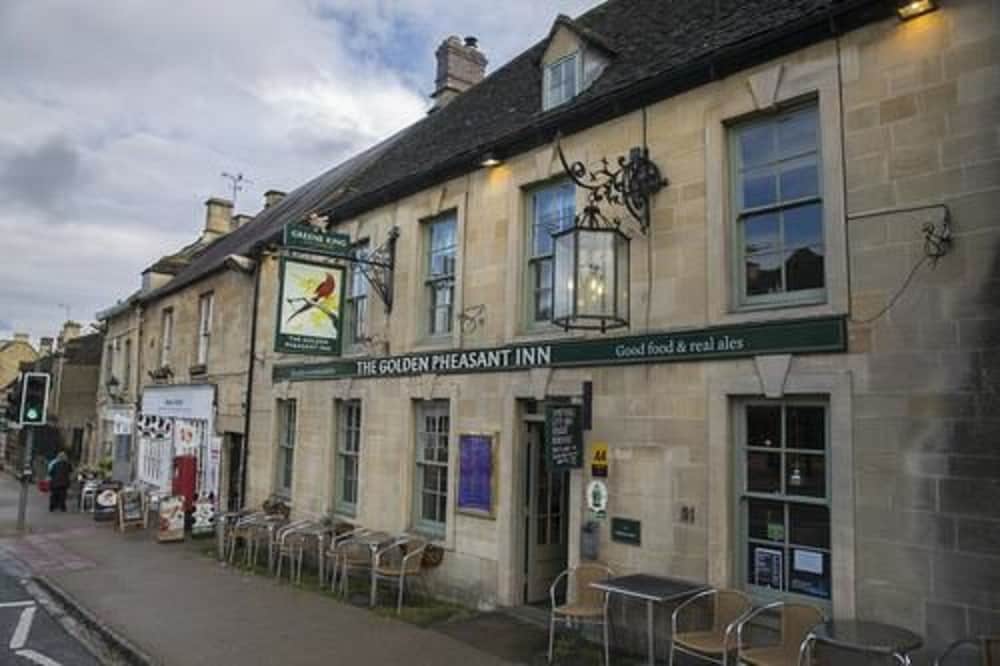 The Golden Pheasant Inn — 4-Star Luxury Hotel in Burford, United Kingdom