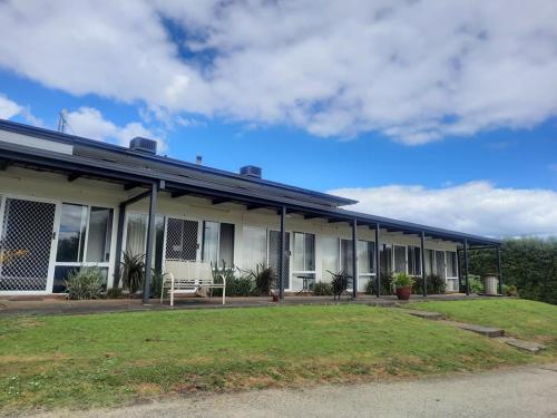 Neerim South Hotel — hotel in Neerim South
