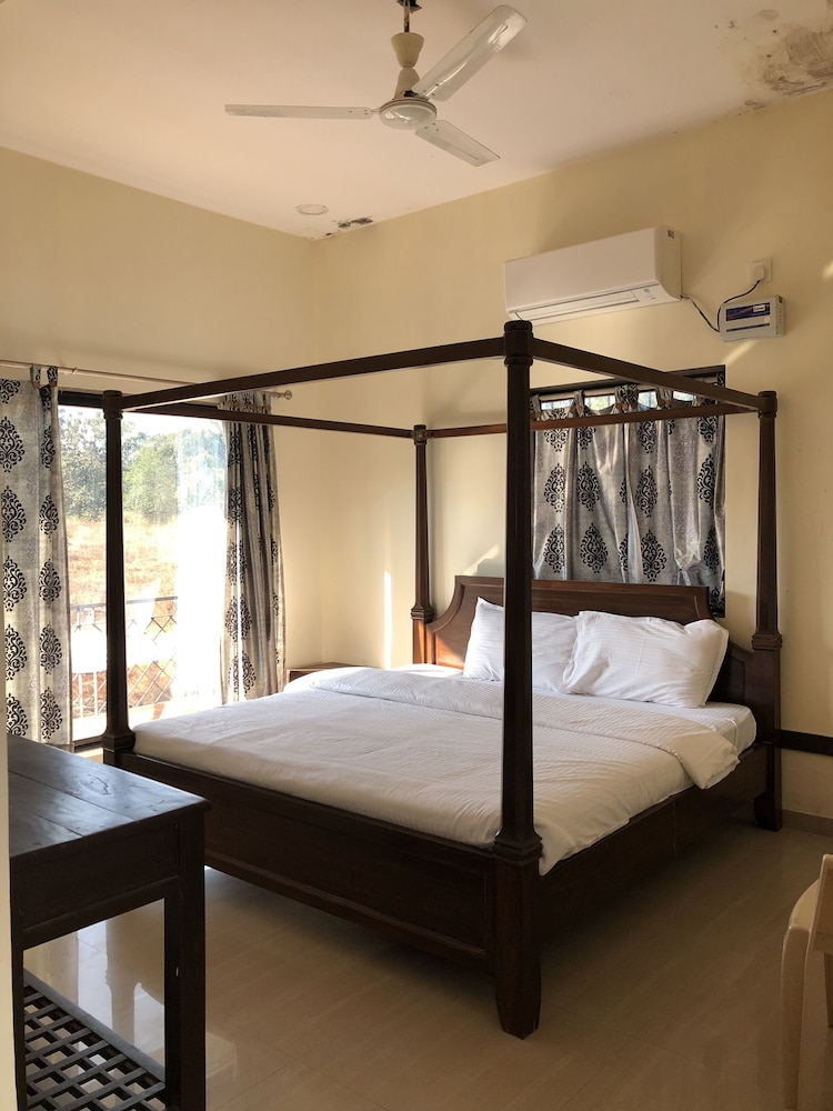 Surve Natures Resort in Chiplun, India