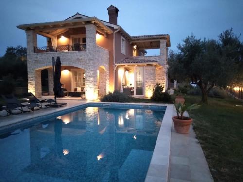 Ginocchetti in Kastelir, Croatia