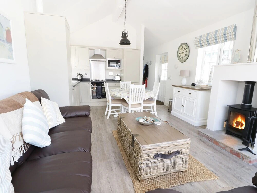 Sea Renity Part of the The Bay Filey Holiday Village with pool gym and direct beach access pub restaurant tennis and meadows walks