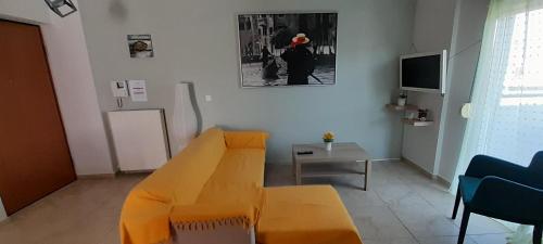Dimos Sunny & Luxury Central House — 4-Star Luxury Hotel in Peraia, Greece