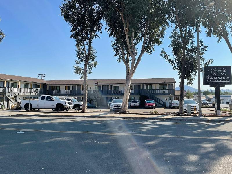 Ramona Valley Inn - photo 11