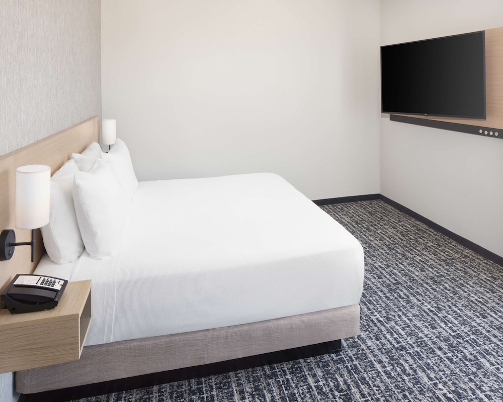 Hyatt Place Murfreesboro - photo 13