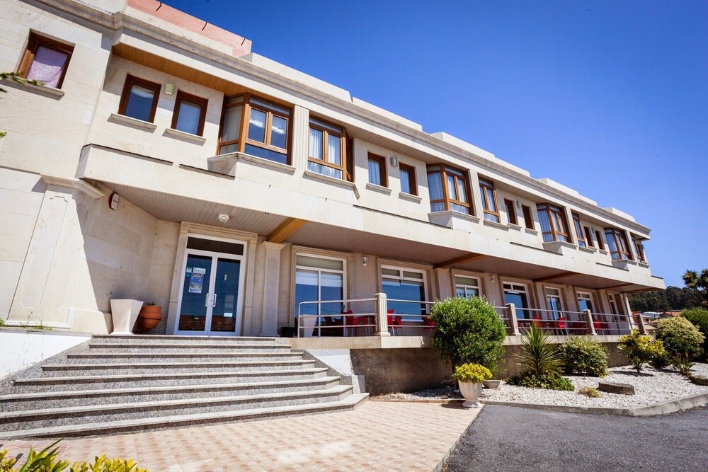 Hotel Costa Verde — Oia