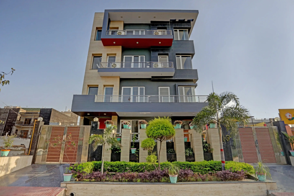 OYO 79643 OYO Townhouse Hotel Merriment in Noida, India