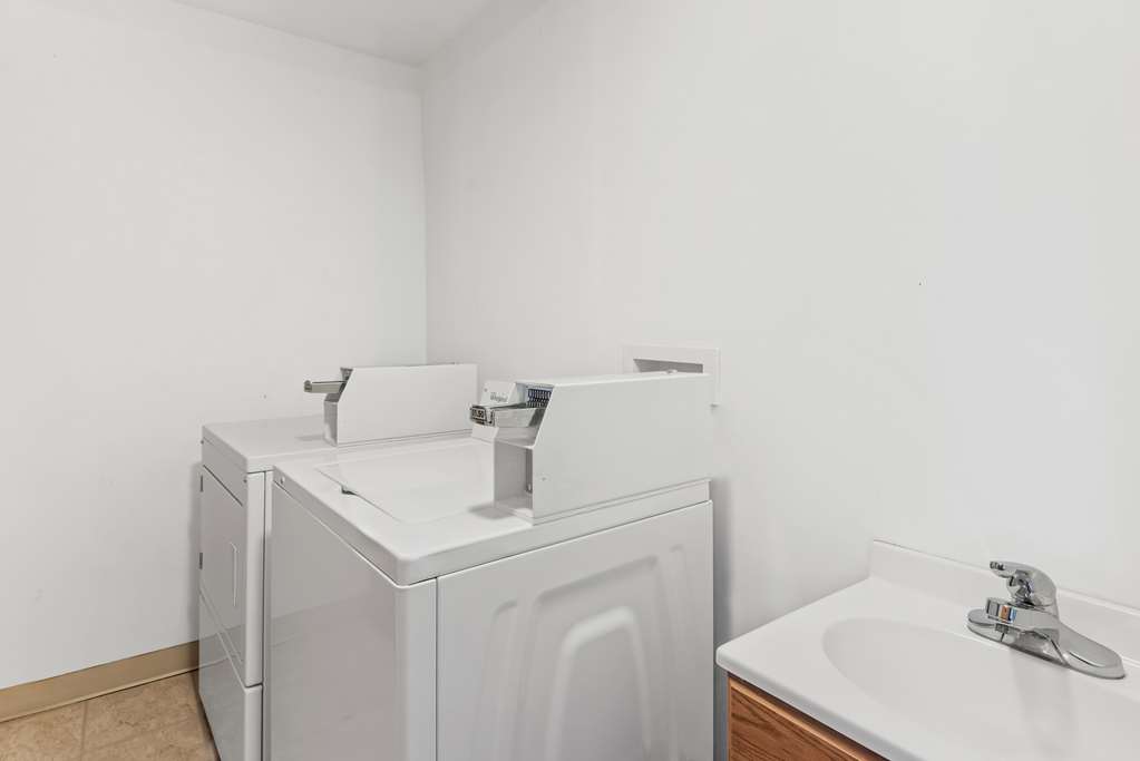 SureStay Hotel by Best Western Manchester - photo 27