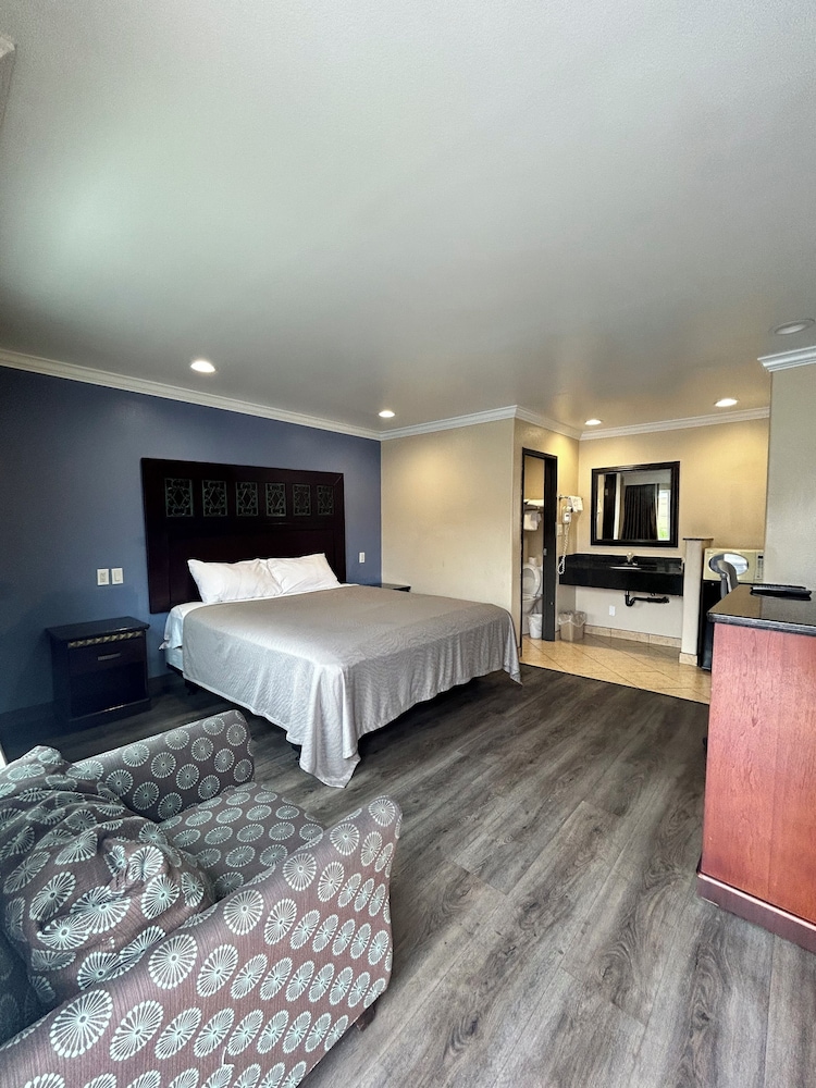Hyland Motel - photo 6