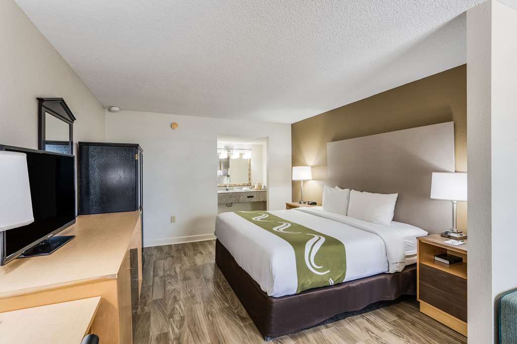 Quality Inn & Suites Hot Springs Lake Hamilton - photo 14