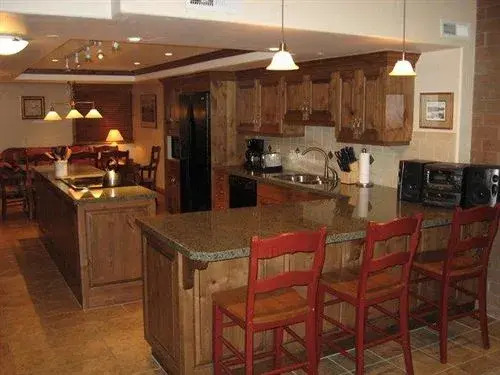 Park Avenue Condominiums Park City Resort Lodging - photo 18
